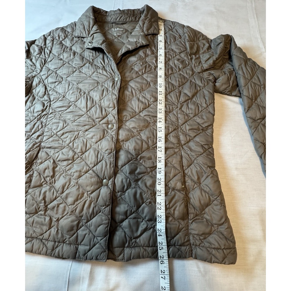 L.L. Bean Woman's Nylon Jacket Size XL Grey Packable Puffer Notes - Picture 5 of 11